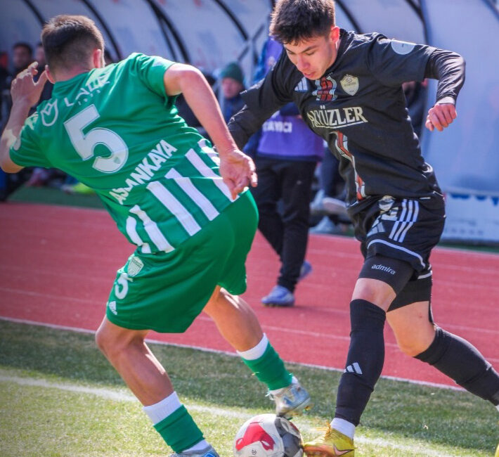 TFF 3. Lig 3. Grup’ta 24’üncü hafta karşılaşmaları tamamlanırken, zirve