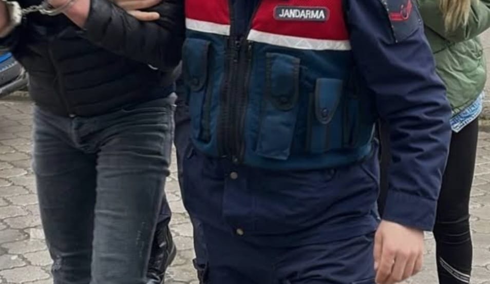 Yozgat İl Jandarma Komutanlığı ekipleri tarafından aranan şahısların yakalanmasına yönelik