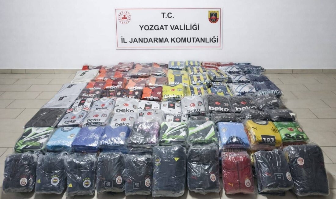 Yozgat İl Jandarma Komutanlığı ekipleri, kaçakçılık ve sahte ürün ticaretinin