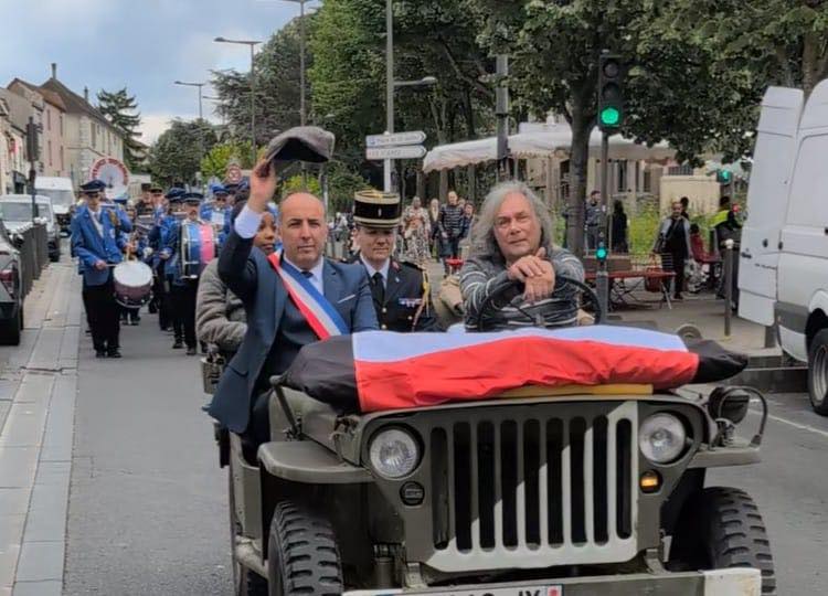 Fransa’da 2026 yerel seçimlerinin ilk turunda Valenton kentinde dikkat çeken