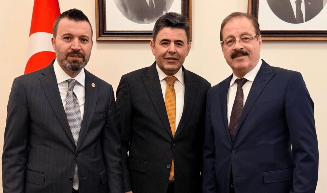 AK Parti Yozgat Milletvekili ve TESKOMB Genel Başkanı Abdulkadir Akgül