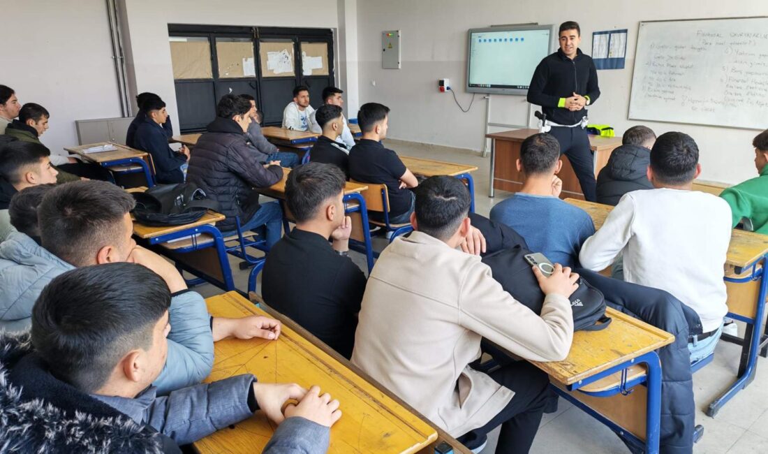 Sarıkaya İlçe Emniyet Müdürlüğü tarafından yürütülen “Her Gün Bir Sınıfımızın