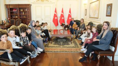 Yozgat Valisi Mehmet Ali Özkan, Yozgat Anaokulu öğrencilerini makamında kabul