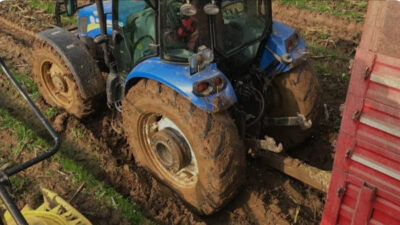 Yozgat Valiliği, özellikle yağışlı havalarda ve tarla çalışmalarının yoğunlaştığı dönemlerde