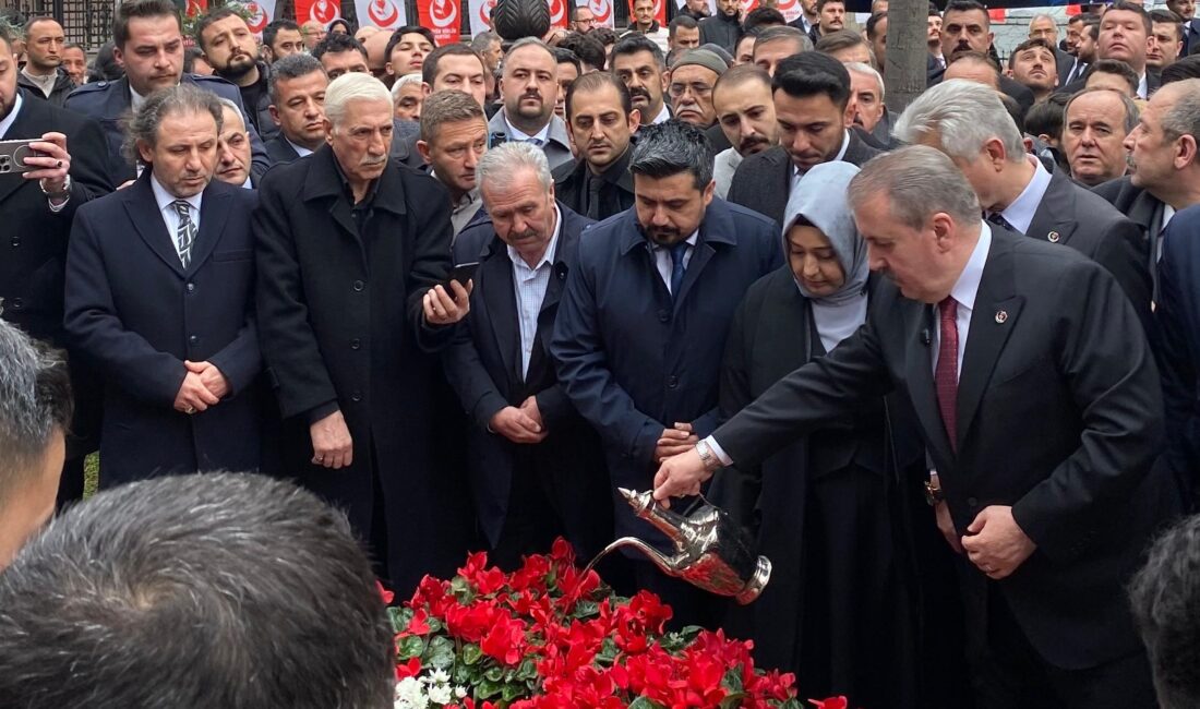 Büyük Birlik Partisi'nin (BBP) kurucusu ve ilk Genel Başkanı Muhsin