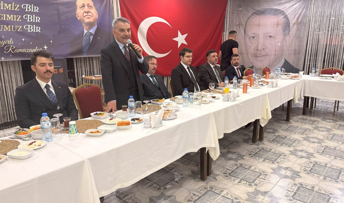 Yozgat OSB iş insanları, Yerköy Belediyesi’nin düzenlediği iftar programında bir