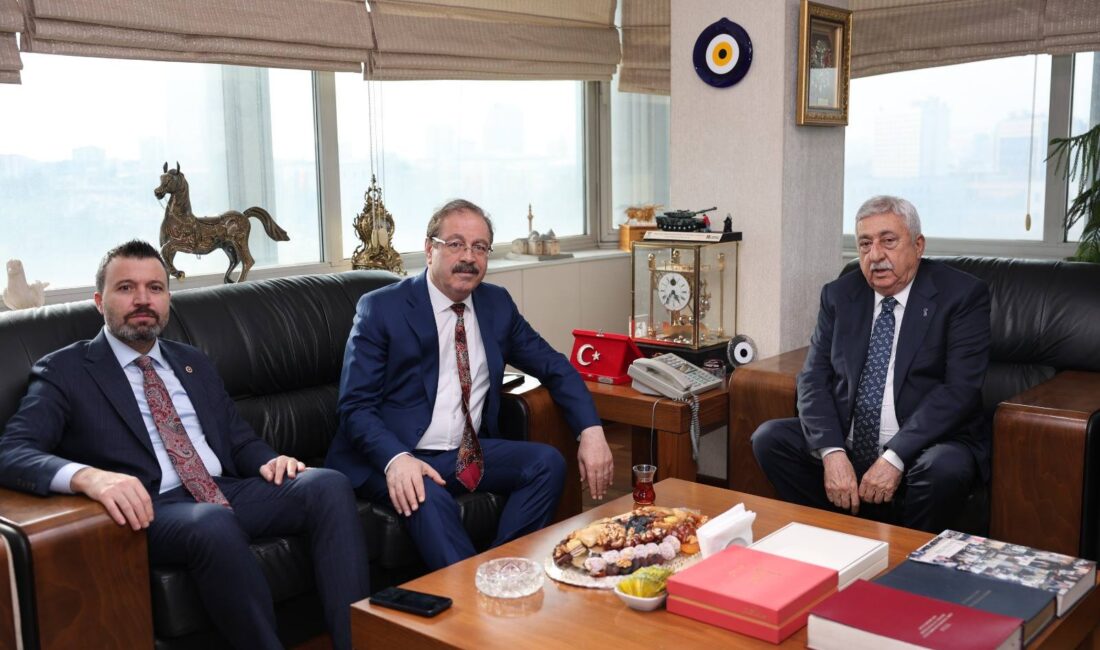 AK Parti Yozgat Milletvekili ve TESKOMB Genel Başkanı Abdulkadir Akgül