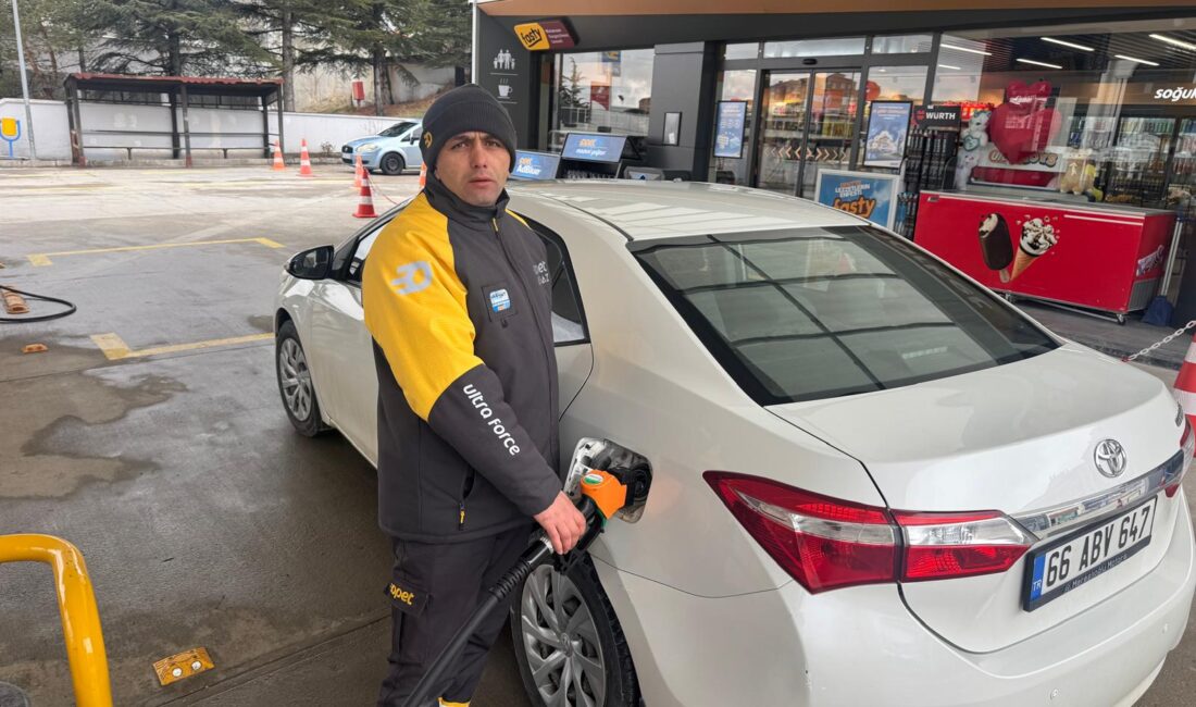 Küresel petrol piyasalarındaki dalgalanma ve döviz kurundaki yükseliş, Türkiye’de akaryakıt