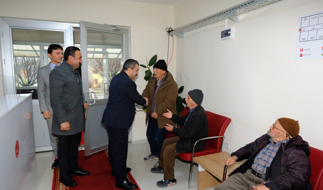 Akdağmadeni Belediye Başkanı Uz Dr Nezih Yalçın ve Belediye Başkan