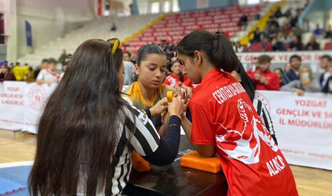 2025-2026 Okul Sporları faaliyet programı kapsamında Yozgat’ta düzenlenen “Bilek Güreşi