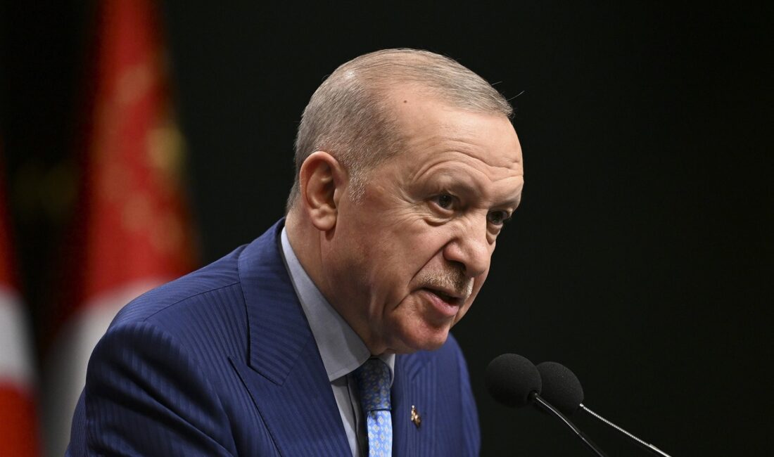  Cumhurbaşkanlığı Kabinesi toplantısının ardından millete seslenen Recep Tayyip Erdoğan,