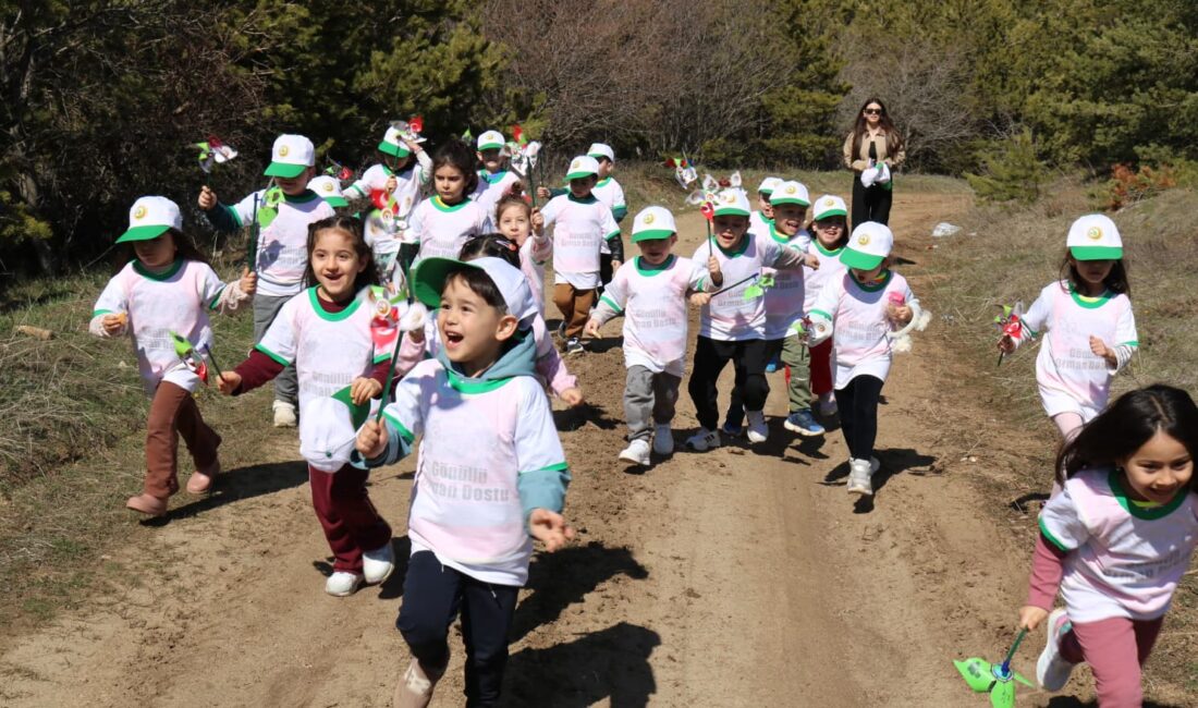 Yozgat’ta baharın gelişiyle birlikte fidan dikme seferberliği hız kazandı. Yozgat