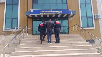 Yozgat İl Jandarma Komutanlığı tarafından aranan şahısların yakalanmasına yönelik yürütülen