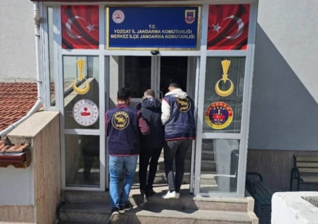 Yozgat İl Jandarma Komutanlığına bağlı ekipler, aranan şahısların yakalanmasına yönelik