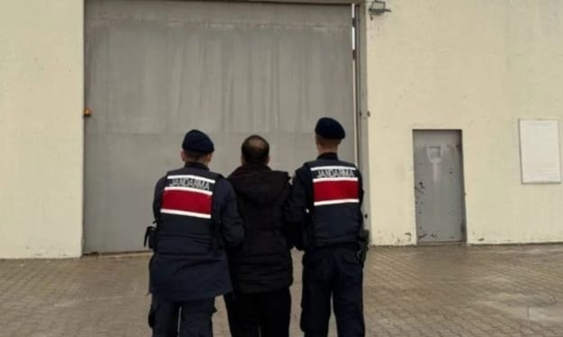 Yozgat İl Jandarma Komutanlığı ekipleri, aranan şahısların yakalanmasına yönelik çalışmalarını