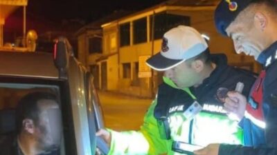 Yozgat İl Jandarma Komutanlığına bağlı trafik ekipleri, il genelinde trafik