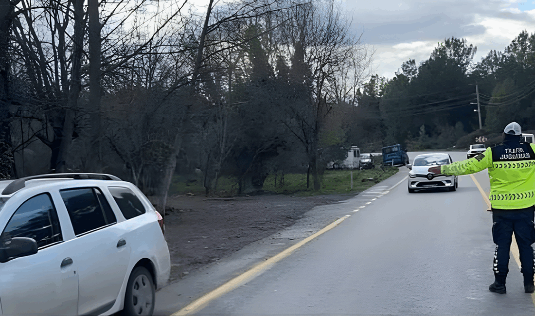 Yozgat İl Jandarma Komutanlığı, trafik güvenliğinin sağlanmasına yönelik denetimlerini aralıksız