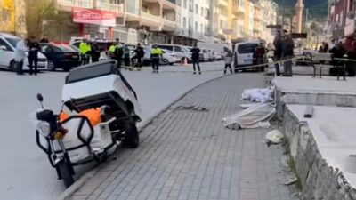 Yozgat’ta moped kazasında yere düşerek başını çarpan yaşlı adam hayatını