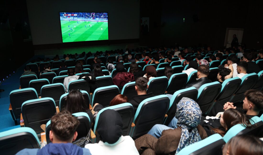 Yozgat’ta,  A Milli Futbol Takımı’nın Kosova’yı 1-0 mağlup ederek