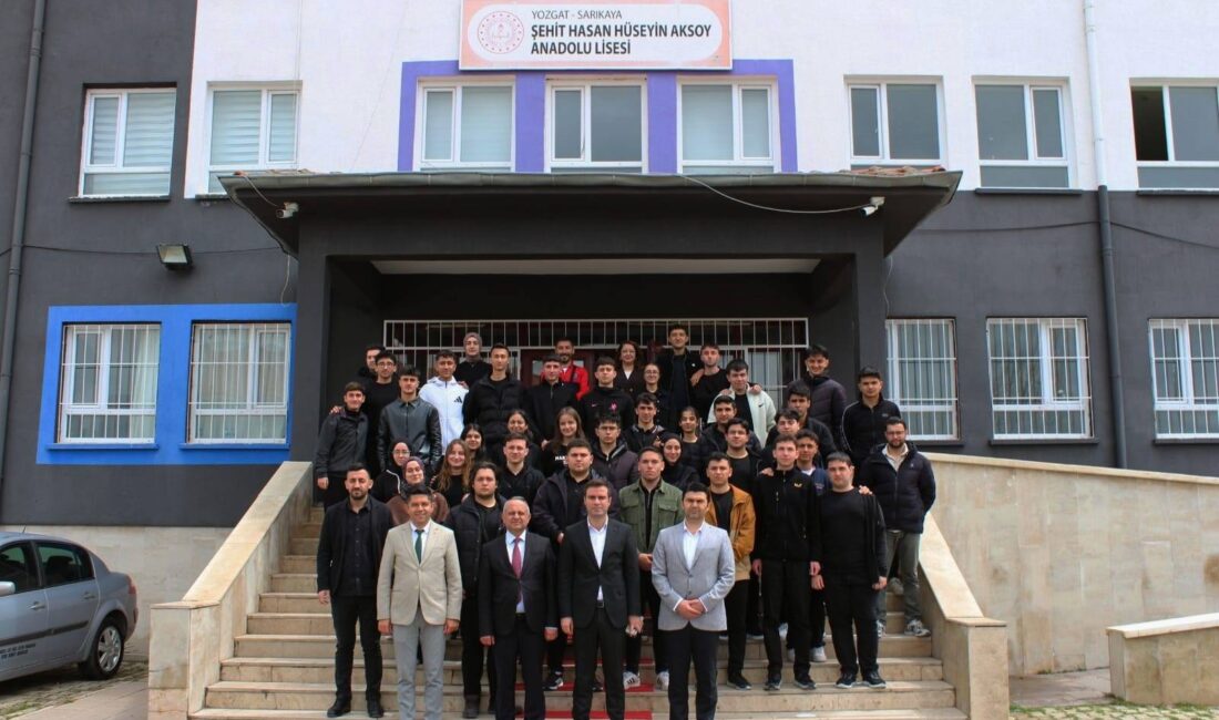 Sarıkaya Şehit Hasan Hüseyin Aksoy Anadolu Lisesi, düzenlediği Kariyer Günleri