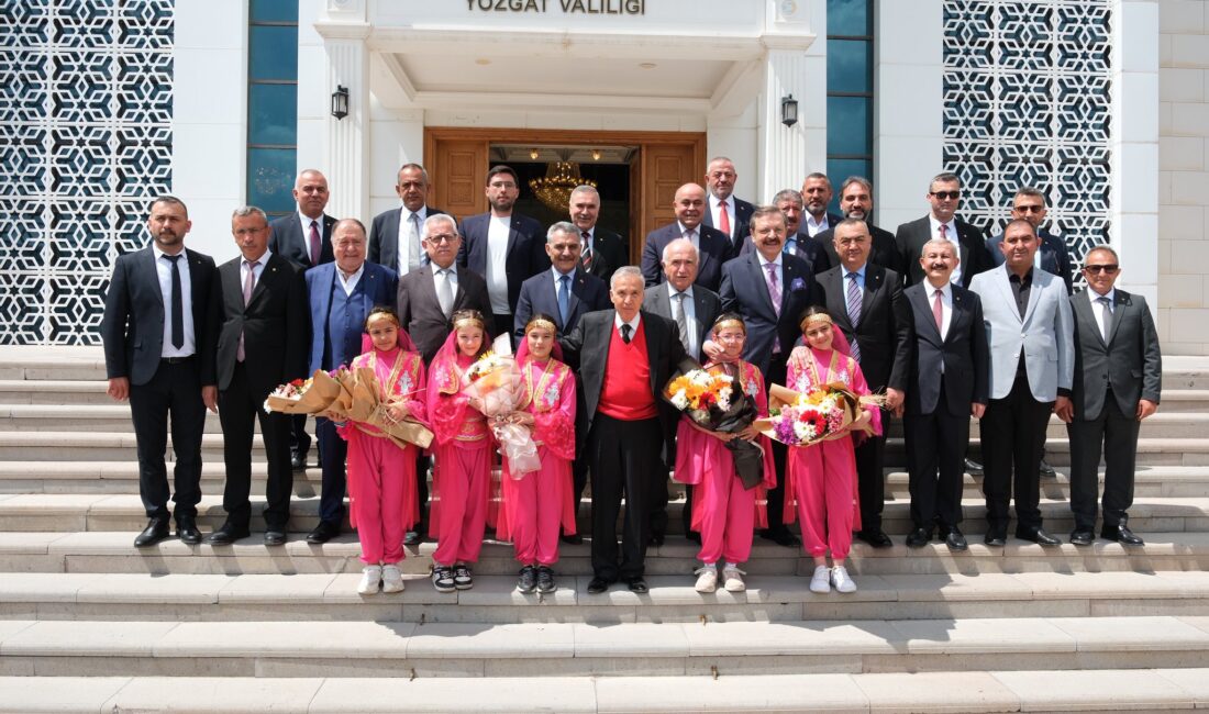 Bir dizi açılış ve program kapsamında Yozgat’a gelen TBMM eski