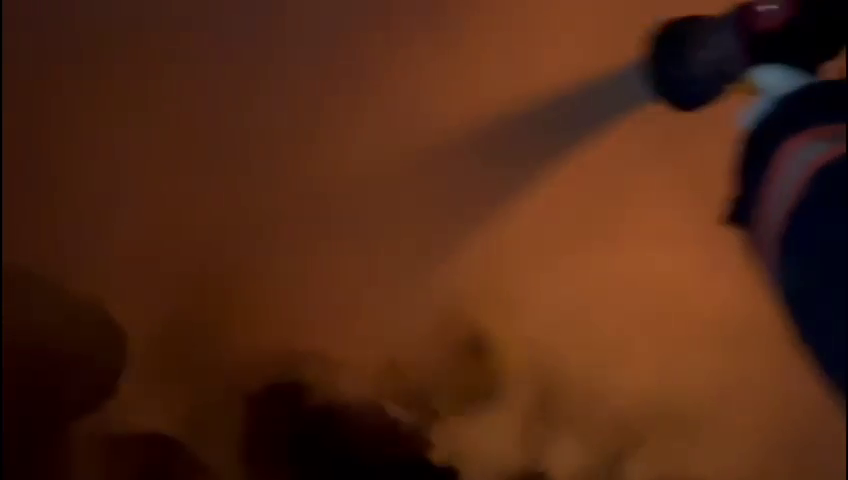 Yozgat Lise Caddesi’nde öğle saatlerinde bir apartmanın 4. katında boş