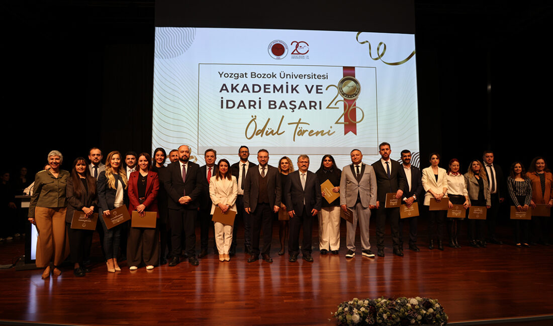 Yozgat Bozok Üniversitesi tarafından “Akademik ve İdari Başarı Ödül Töreni”