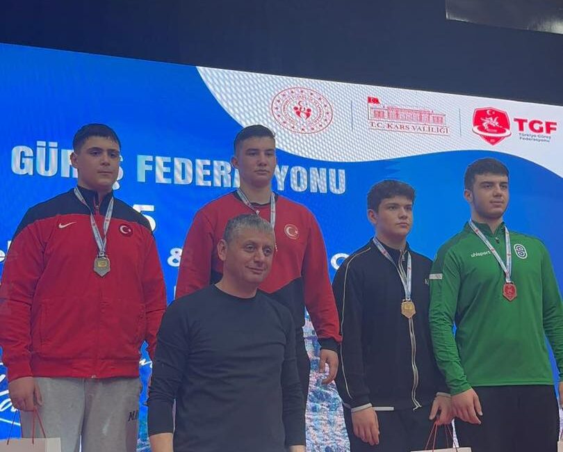 Yozgatlı genç güreşçi Bünyamin Sarıaslan, 23-26 Nisan tarihleri arasında Kars’ta