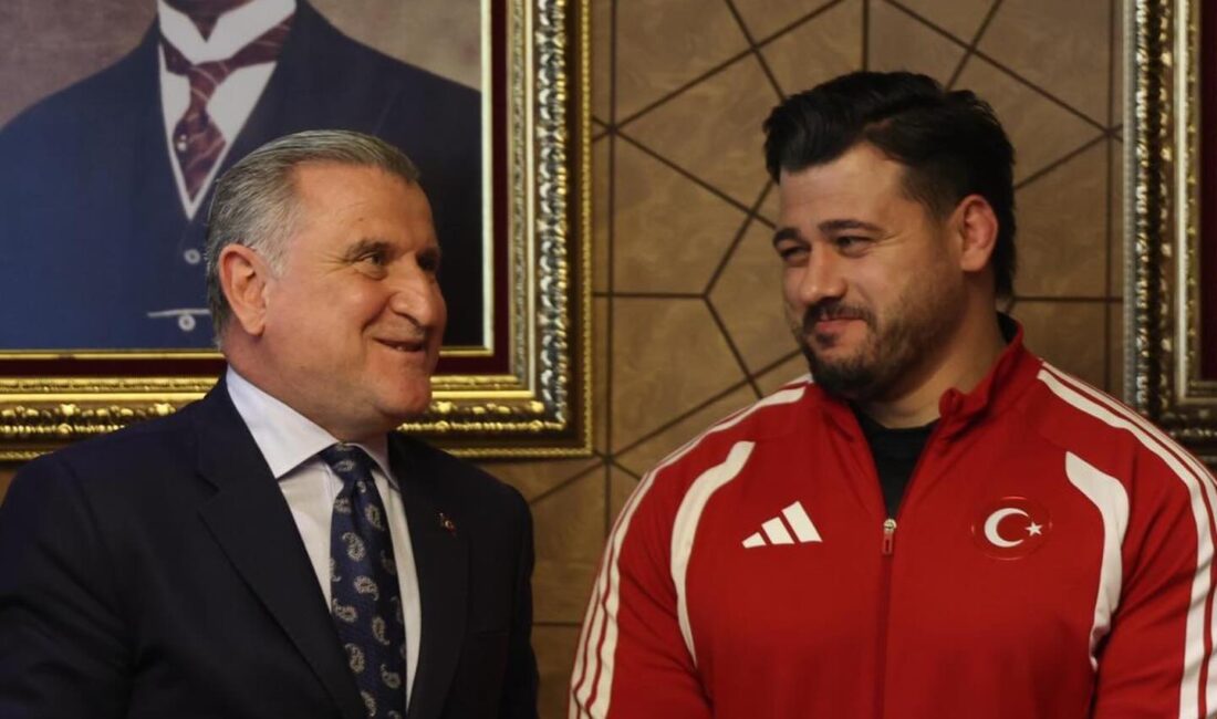 Gençlik ve Spor Bakanı Osman Aşkın Bak, Arnavutluk’ta düzenlenen Avrupa