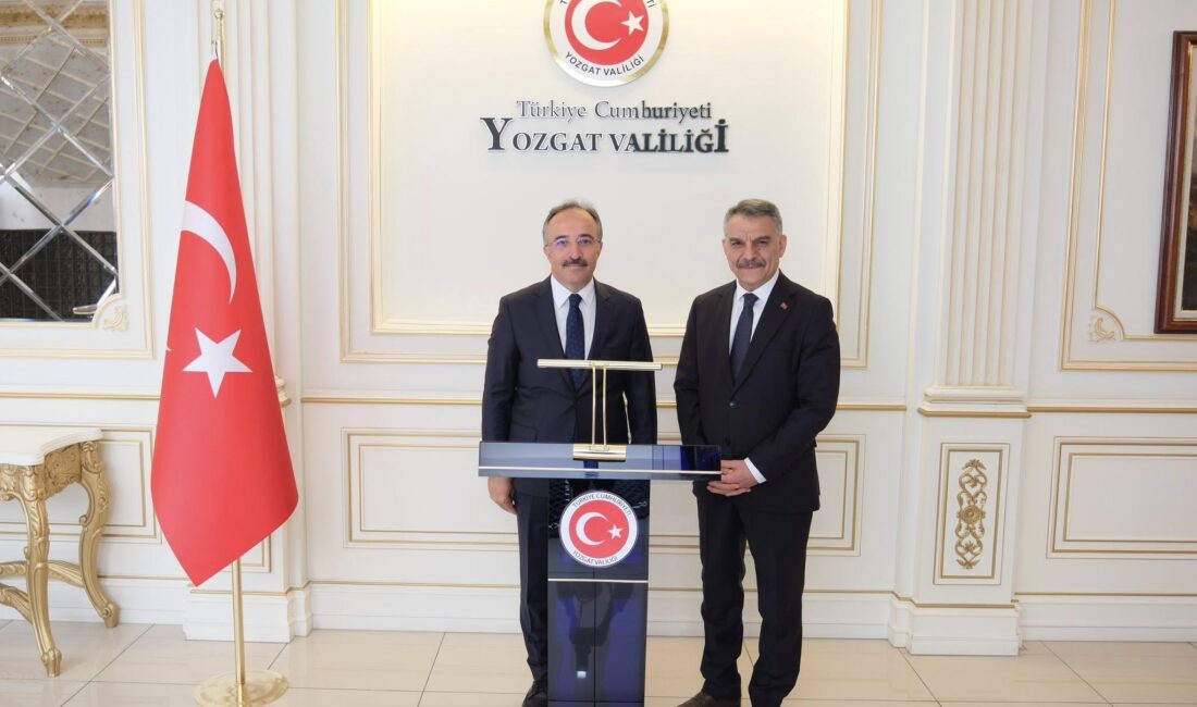 Önceki Dönem İçişleri Bakan Yardımcısı, Vali-Mülkiye Başmüfettişi İsmail Çataklı, Yozgat