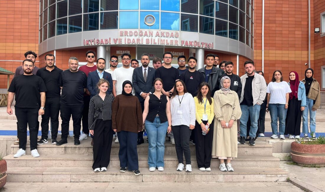 AK Parti Yozgat Merkez İlçe Başkanı Kazım Emiroğlu Şimşek, Yozgat