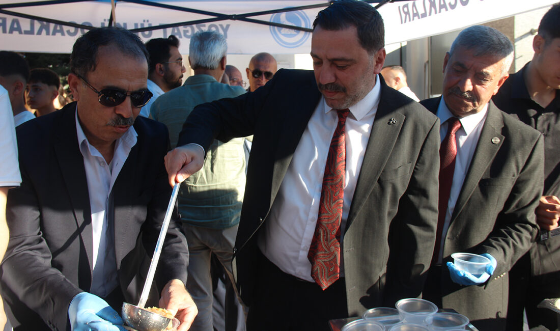Ülkü Ocakları Yozgat İl Başkanlığı'nın Muharrem ayı dolayısıyla düzenlediği aşure