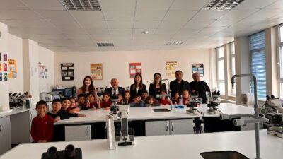 Zübeyde Hanım Mesleki ve Teknik Anadolu Lisesi’nde, Okul Müdürü Mehmet