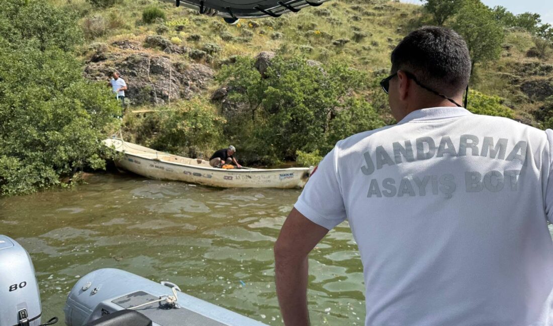 Yozgat’ın Çekerek ilçesinde etkili olan olumsuz hava koşulları nedeniyle Süreyya