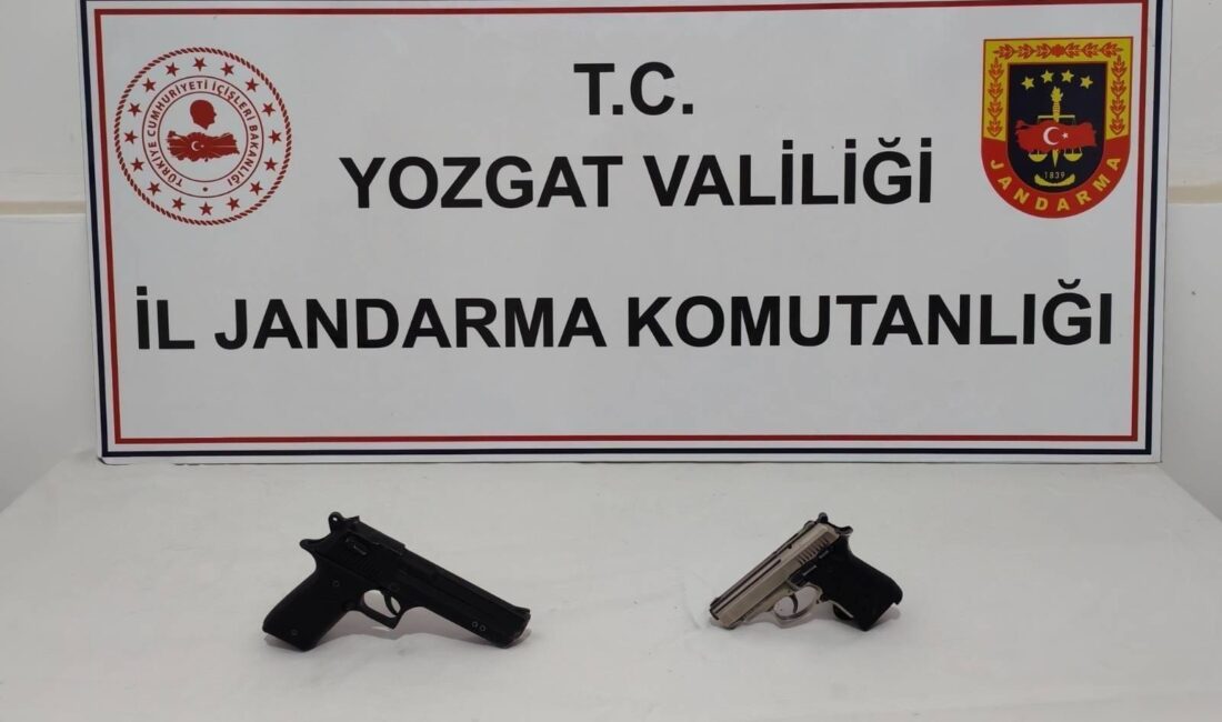 Yozgat’ın Kadışehri ilçesinde jandarma ekiplerinin asker eğlencesi öncesi yaptığı denetimde