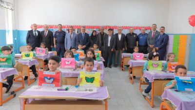 Yozgat'ta 65 bin 487 öğrenci karne alarak yaz tatiline başladı.