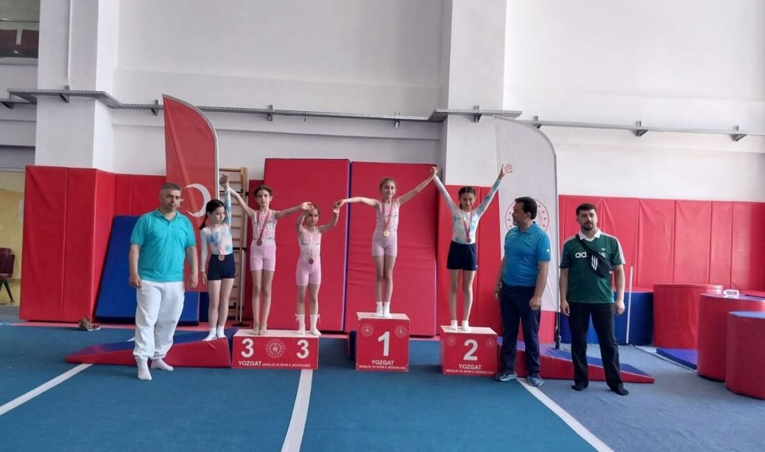 Yozgat 100. Yıl Cumhuriyet İlkokulu 3’üncü sınıf öğrencisi Zeynep Solmaz,