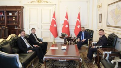 Yozgat Valisi Mehmet Ali Özkan, Sarıkaya Kaymakamı Mubin Demirkıran, Sarıkaya